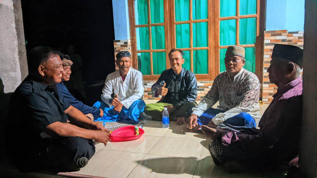 Polisi bertemu tokoh agama menindaklanjuti warga berekreasi saat nyepi. Foto: Dok. Polda Bali