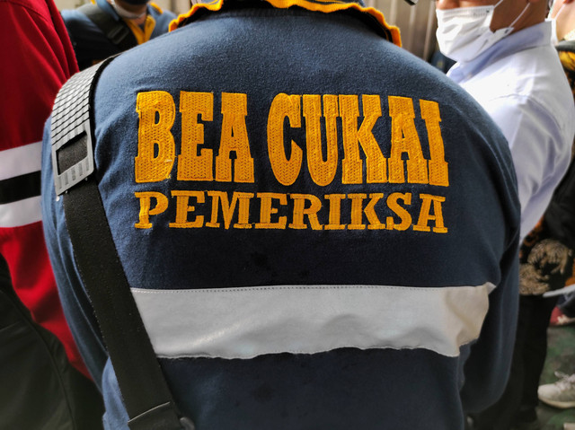 Ilustrasi Bea Cukai. Foto: Fajar Irvandi/Shutterstock
