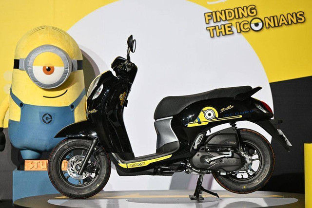 Honda Scoopy bertemakan salah satu karakter film animasi Despicable Me, Minions. Foto: Auto Spinn