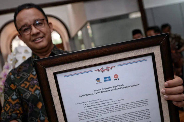 Piagam Kerjasama Tiga Partai. Foto: Instagram/@aniesbaswedan