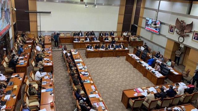Rapat komisi III DPR dengan Menko Polhukam Mahfud MD, di gedung Parlemen, Senayan, Jakarta, Rabu (29/3/2023). Foto: Paulina Herasmaranindar/kumparan