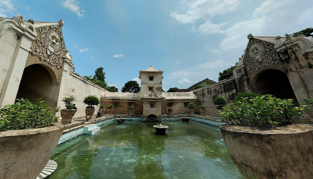  Taman Sari Jogja. Sumber: Google Street View.