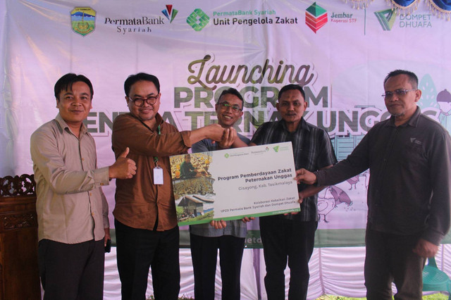 Pada Kamis (31/03/23), Dompet Dhuafa bekerjasama dengan UPZ DK (Unit Pengelola Zakat Dana Kebaikan) PermataBank Syariah melalui Koperasi Konsumen Social Trust Fund (STF) Jembar.