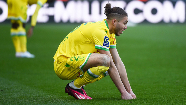 Bek Nantes asal Aljazair, Jaouen Hadjam. Foto: Sebastien SALOM-GOMIS / AFP