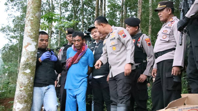 Slamet (45) dukun pengganda uang asal Banjarnegara, Jawa Tengah yang bunuh 12 orang. Foto: Dok. Istimewa