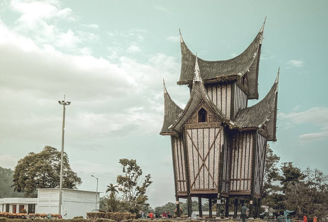 Ilustrasi makanan khas Minangkabau. Sumber: Pexels/Rafli