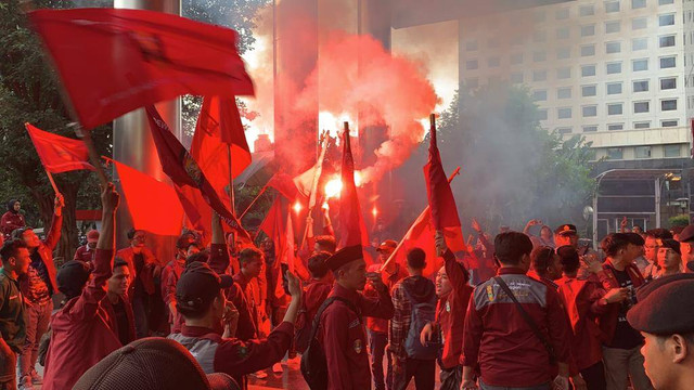 Demonstrasi organisasi mahasiswa di KPK sempat ricuh. Foto: Dok. Istimewa