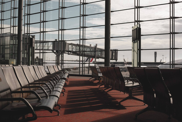 Ilustrasi foto bandara di Semarang. Sumber foto: Unsplash