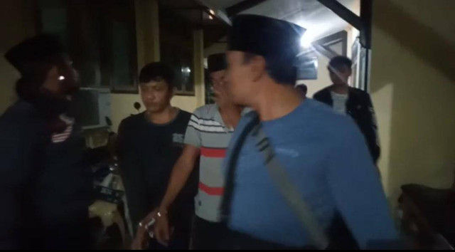 Nyamar Saat Sholat Tarawih, Polres Bangkalan Ciduk 5 Bandar Narkoba di Konang