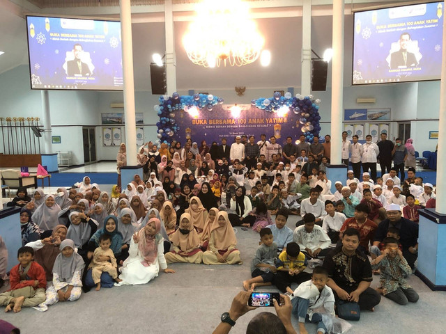 TDA Surabaya menggelar Kopdar dan buka bersama 100 anak yatim. dok