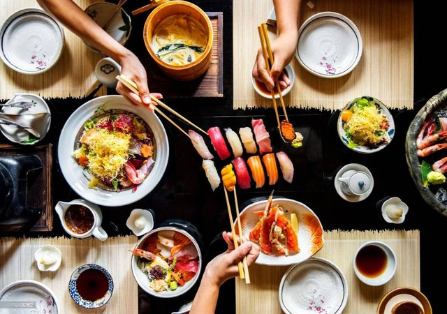 All you can eat di Summarecon Bekasi, foto hanya Illustrasi : Unsplash/Rawpixel
