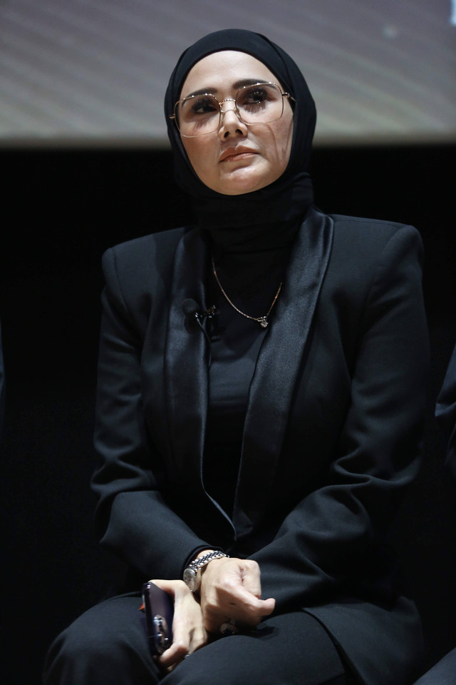 Mulan Jameela saat konferensi pers jelang konser A Night At The Orchestra di FX Sudirman, Jakarta, Selasa (11/4/2023). Foto: Agus Apriyanto