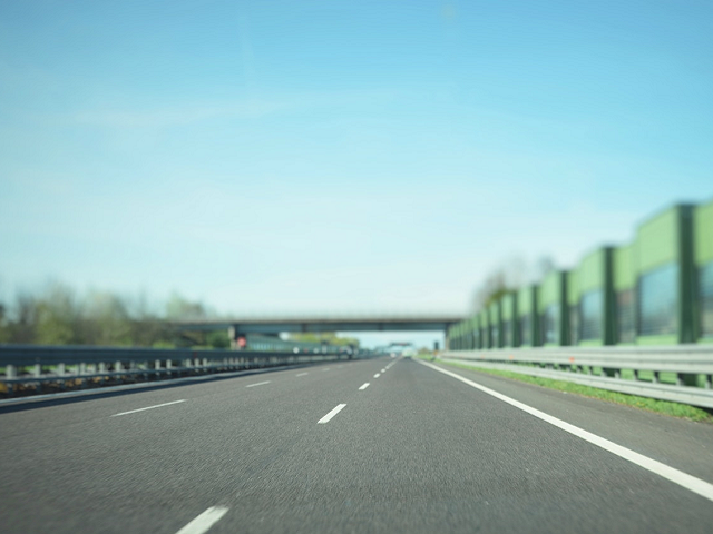 Ilustrasi Rest Area 88 arah Bandung. Sumber: pexels.com.