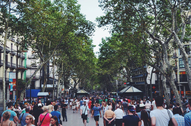 Mobilitas sosial sering kali terjadi pada suatu masyarakat. Foto: Pexels.com