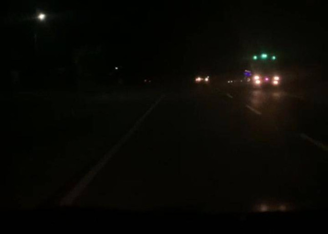 Penampakan salah satu ruas Jalan Lintas Sumatera dari Bakauheni menuju Bandar Lampung (sebelum GT Bakauheni Utara). | Foto: Bella Sardio/Lampung Geh