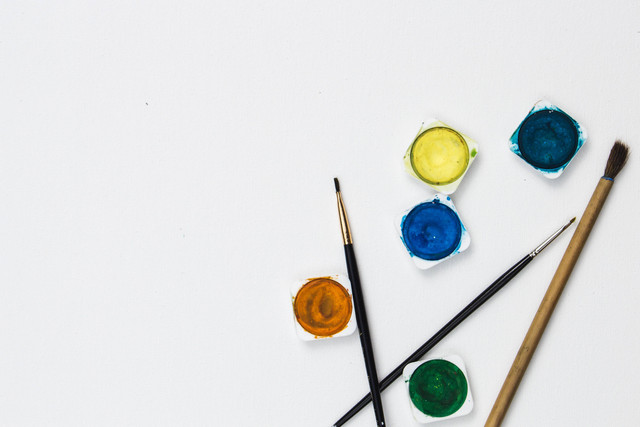 Ilustrasi Jawaban Teka-Teki Silang untuk Warna Kuning Gading. Foto: dok. Kelli Tungay (Unsplash)
