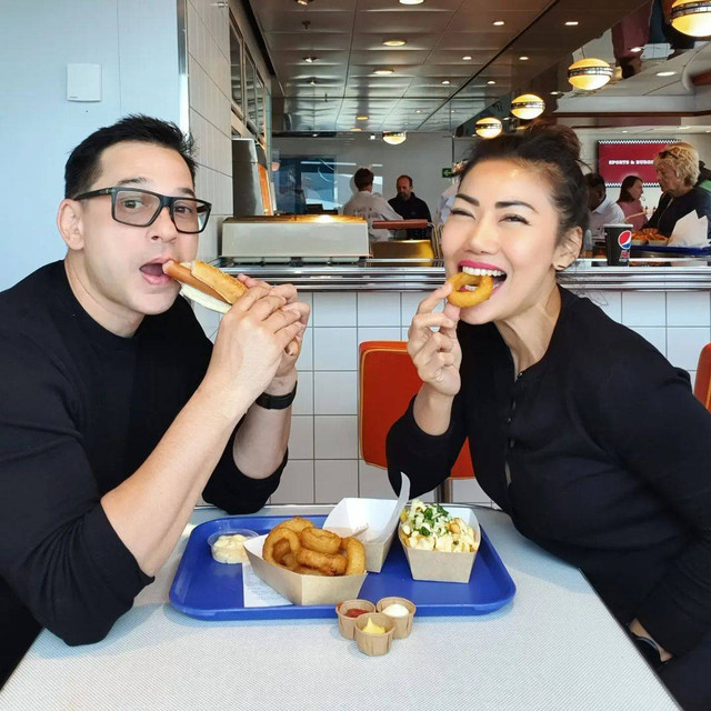 Ari Wibowo dan istri, Inge Anugrah. Foto: instagram /@ inge_anugrah