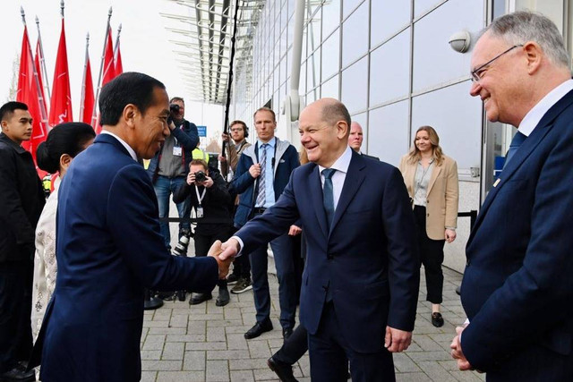 Presiden Jokowi saat membuka Paviliun Indonesia di Hannover Messe 2023, Senin (17/4/2023). Foto: Biro Pers Sekretariat Presiden