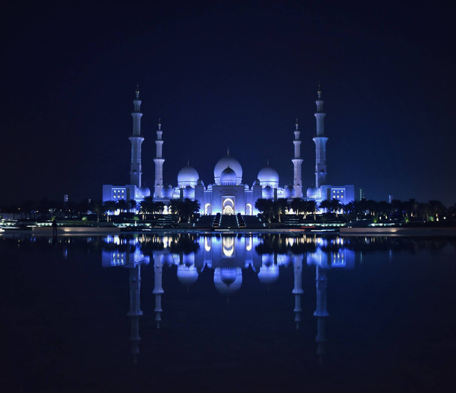 Ilustrasi Doa Setelah Sholat Tarawih Sesuai Sunnah (Foto: Tobias Fischer | Unsplash.com)