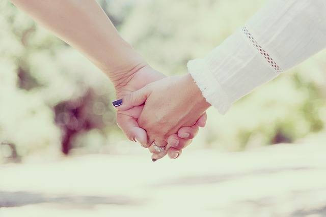 Ilustrasi hubungan (Pixabay)