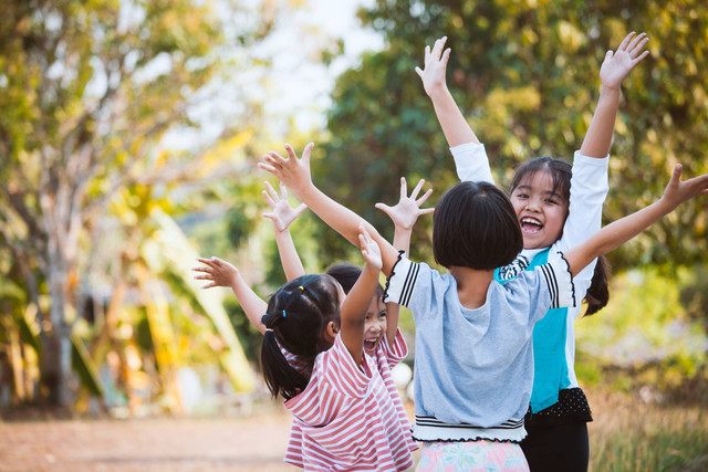 Ilustrasi anak bermain bersama. Foto: A3pfamily/Shutterstock