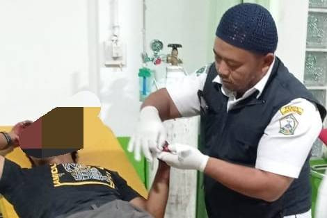 Warga Bener Meriah, Aceh, korban ledakan kembang api saat menjalani perawatan di rumah sakit. Foto: Dok. Istimewa