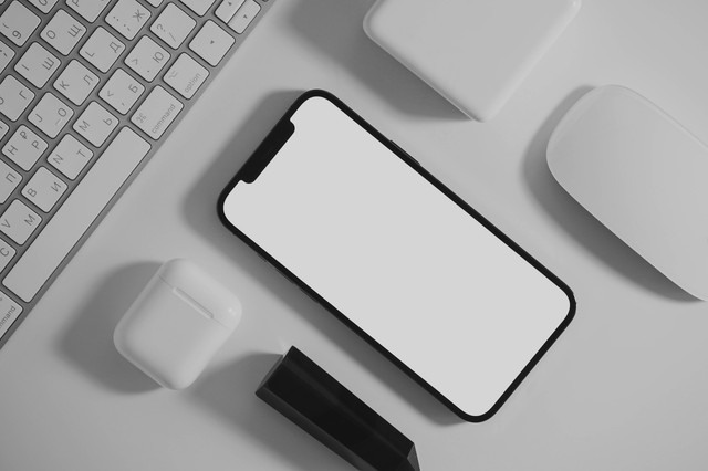 Ilustrasi Cara Mengatasi HP Lemot. Foto: Unsplash/Dmitry Mashkin
