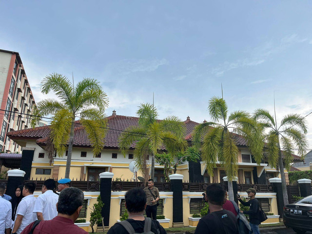 Rumah AKBP Achiruddin di Medan Helvetia. Foto: Tri Vosa/kumparan