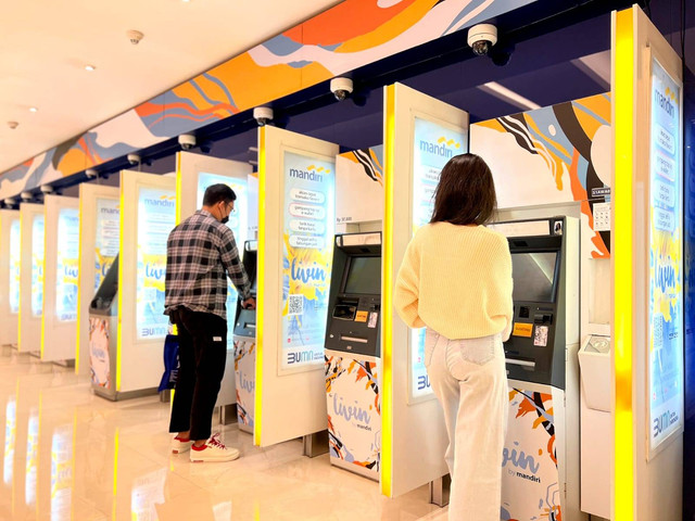 Ilustrasi ATM Bank Mandiri. Foto: Bank Mandiri