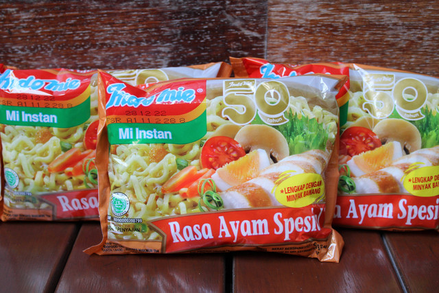 Indomie rasa ayam spesial. Foto: Abhisekha R. S/Shutterstock