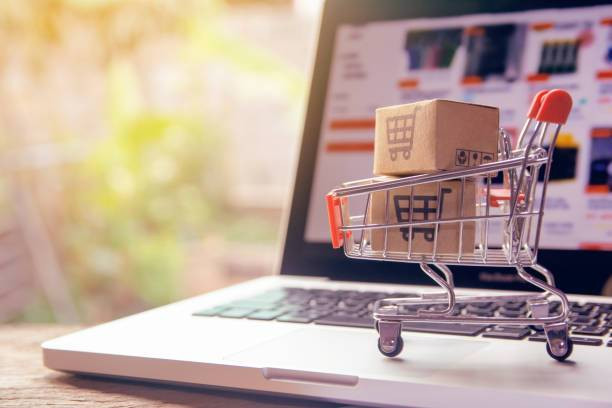 ilustrasi gambar cara menggunakan voucher Lazada. foto: pexels.com