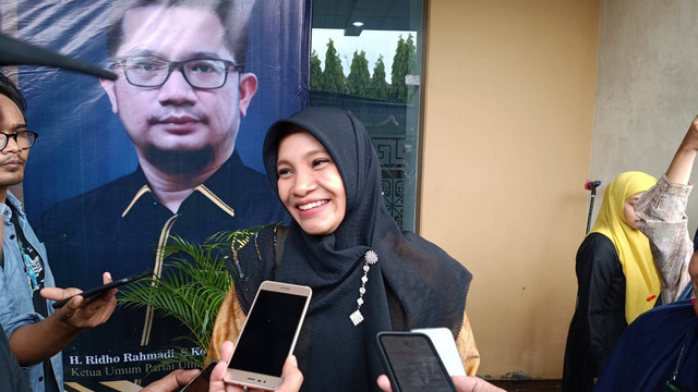 Hanum Rais menyebrang ke Partai Ummat, Sabtu (29/4). Foto: Arfiansyah Panji/kumparan