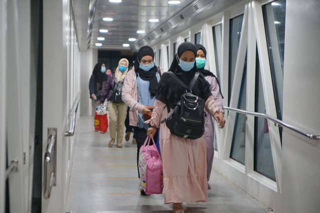 Arus balik Lebaran, PT ASDP Cabang Bakauheni mencatat lebih dari 800 ribu orang telah kembali ke Pulau Jawa. | Foto : Dok. PT ASDP Cabang Bakauheni