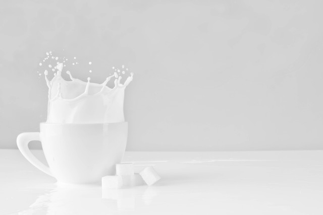 Ilustrasi Cara Menyimpan ASI di Kulkas. Foto: Unsplash/Jagoda Kondratiuk.
