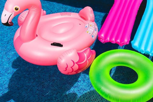 Ilustrasi waterpark di Balikpapan. Sumber: Unsplash/ Toni Cuenca