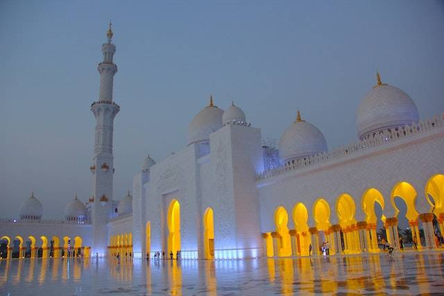 Jumlah takbir dalam adzan. Sumber: pexels.com