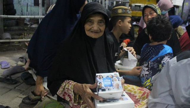 Kolaborasi kebaikan Dompet Dhuafa kembali terjalin dengan PT Beiersdorf Indonesia (NIVEA). Dalam program kali ini, NIVEA mengajak konsumennya untuk berdonasi bekerja sama dengan Alfamart dan Alfagift. Bentuk kerja sama tersebut yakni dengan menggulirkan kampanye “Share The Care”