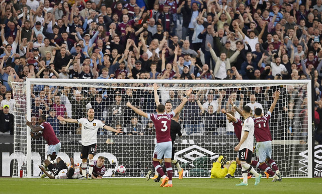 Laga West Ham vs MU di Liga Inggris. Foto: Tony Obrien/REUTERS