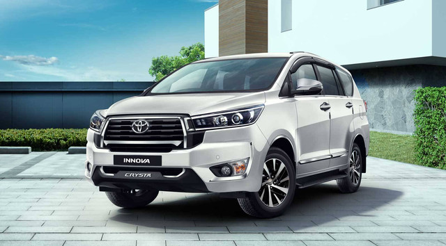 Toyota Innova Crysta alias Innova reborn yang baru meluncur di India. Foto: Toyota