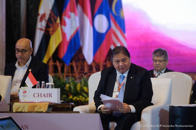 Pimpin rapat Menteri Ekonomi ASEAN, Menko Airlangga tegaskan peran penting ASEAN sebagai pusat pertumbuhan ekonomi dunia. Foto: Kemenko Perekonomian