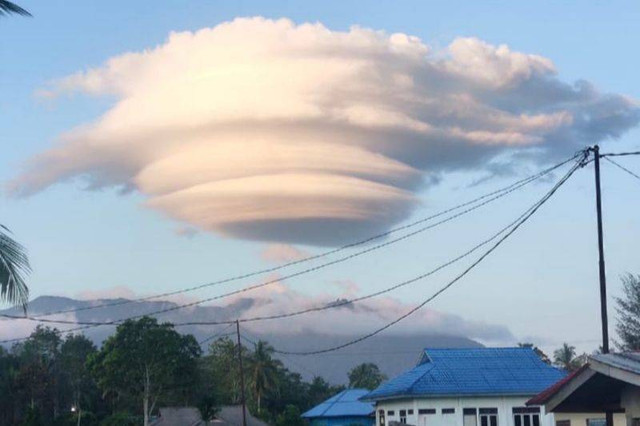 Ilustrasi awan Lenticularis. Foto: HO-BPBD Natuna/Antara