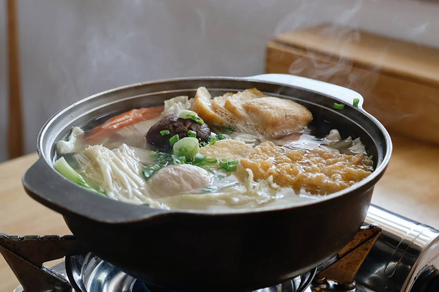 Ilustrasi hotpot adalah. Sumber: www.unsplash.com