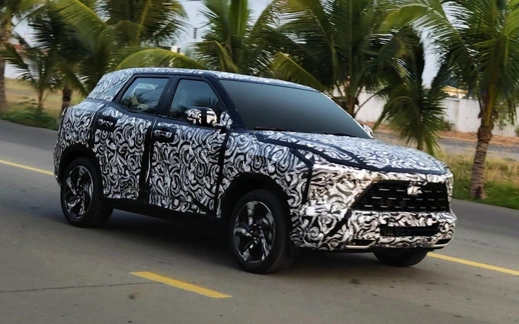 Mitsubishi XFC versi produksi uji jalan di Vietnam Foto: dok. Autopro