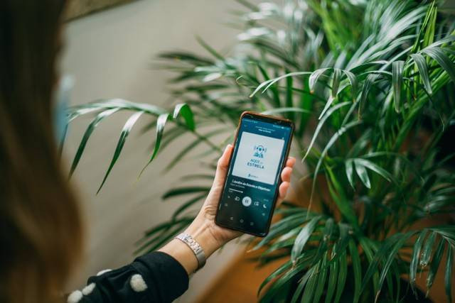 Ilustrasi aplikasi Spotify. Foto: Unsplash.com. 