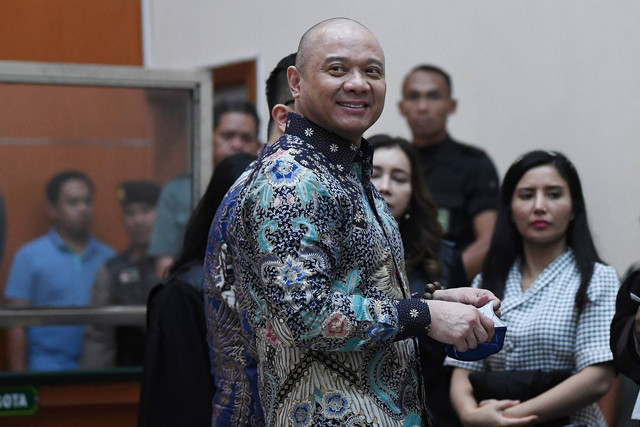 Terdakwa Teddy Minahasa di PN Jakarta Barat, Selasa (9/5/2023). Foto: ANTARA FOTO/Sigid Kurniawan