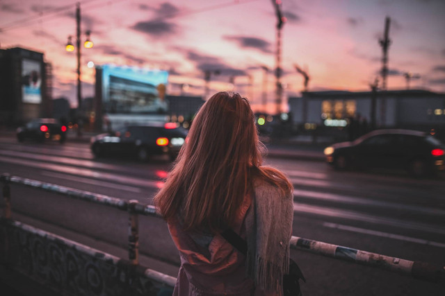 Foto ilustrasi: ciri-ciri introvert, sumber: Unsplash
