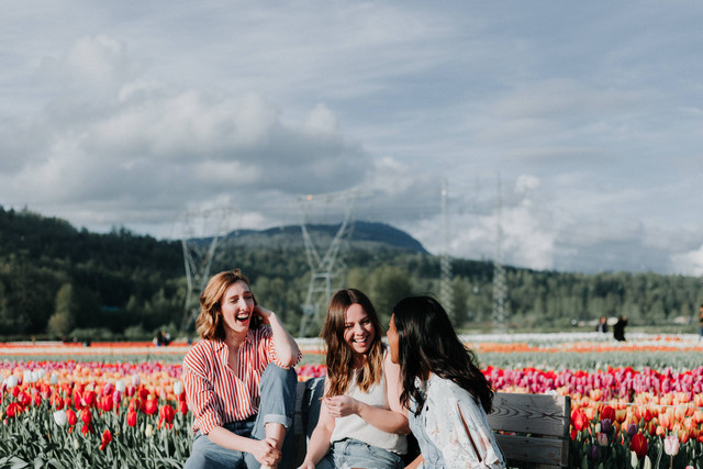 Ilustrasi Oversharing. Foto: dok. Priscilla Du Preez (Unsplash)