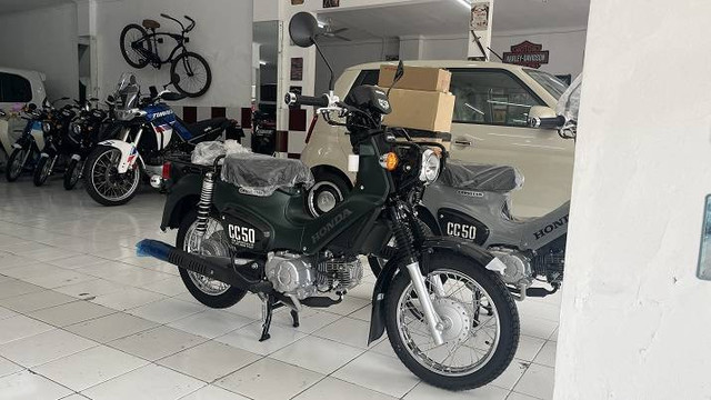 Honda Cross Cub 50 yang dijual di Indonesia lewat importir umum Safari Motor. Foto: Aditya Pratama Niagara/kumparan