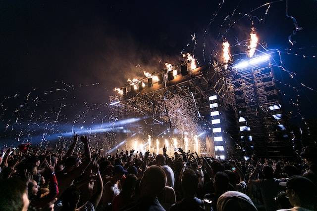Ilustrasi seating plan konser Coldplay di Indonesia, sumber foto: Wendy Wei/Pexels.com