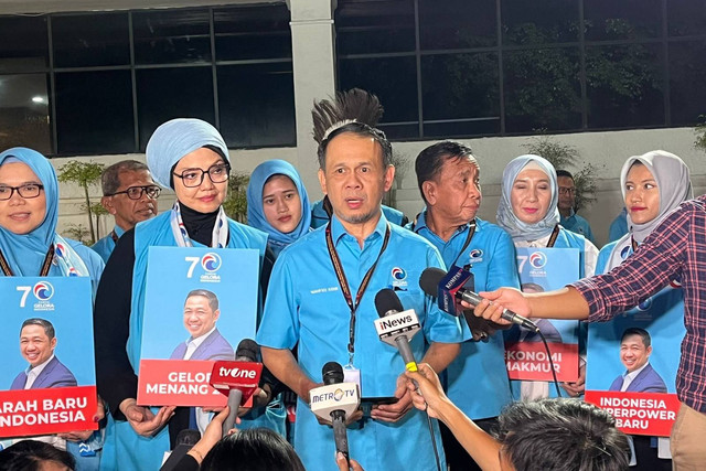 Sekjen Partai Gelora Mahfuz Sidik di Kantor KPU, Jakarta Pusat, Minggu (14/5). Foto: Haya Syahira/kumparan